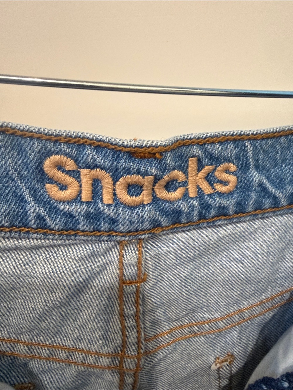 MOTHER carpenter utility jeans - Picture 2 of 5